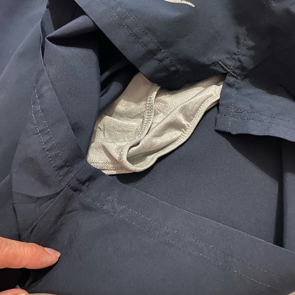 Nike Athletic Navy Shorts with Elastic Waistband - Picture 6 of 8